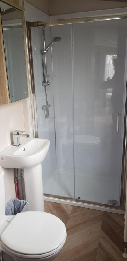 Warner Lane Hotell Selsey Exteriör bild
